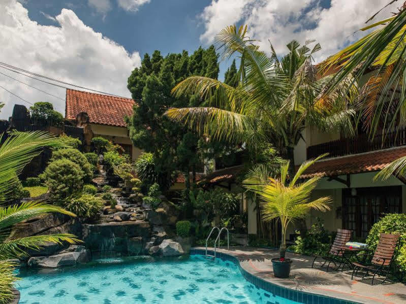 Duta Garden Hotel Yogyakarta Extérieur photo